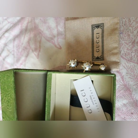 Rare highly sought after Gucci spine studed Ring - Picture 4 of 7